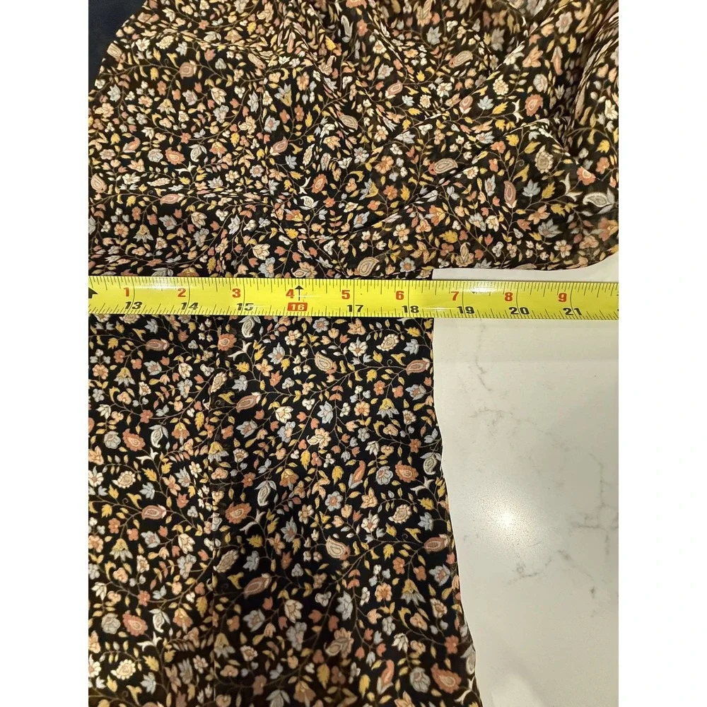 Madewell Women's Size S Lined Puff Sleeve Smocked Wrist Button Blouse V Neck